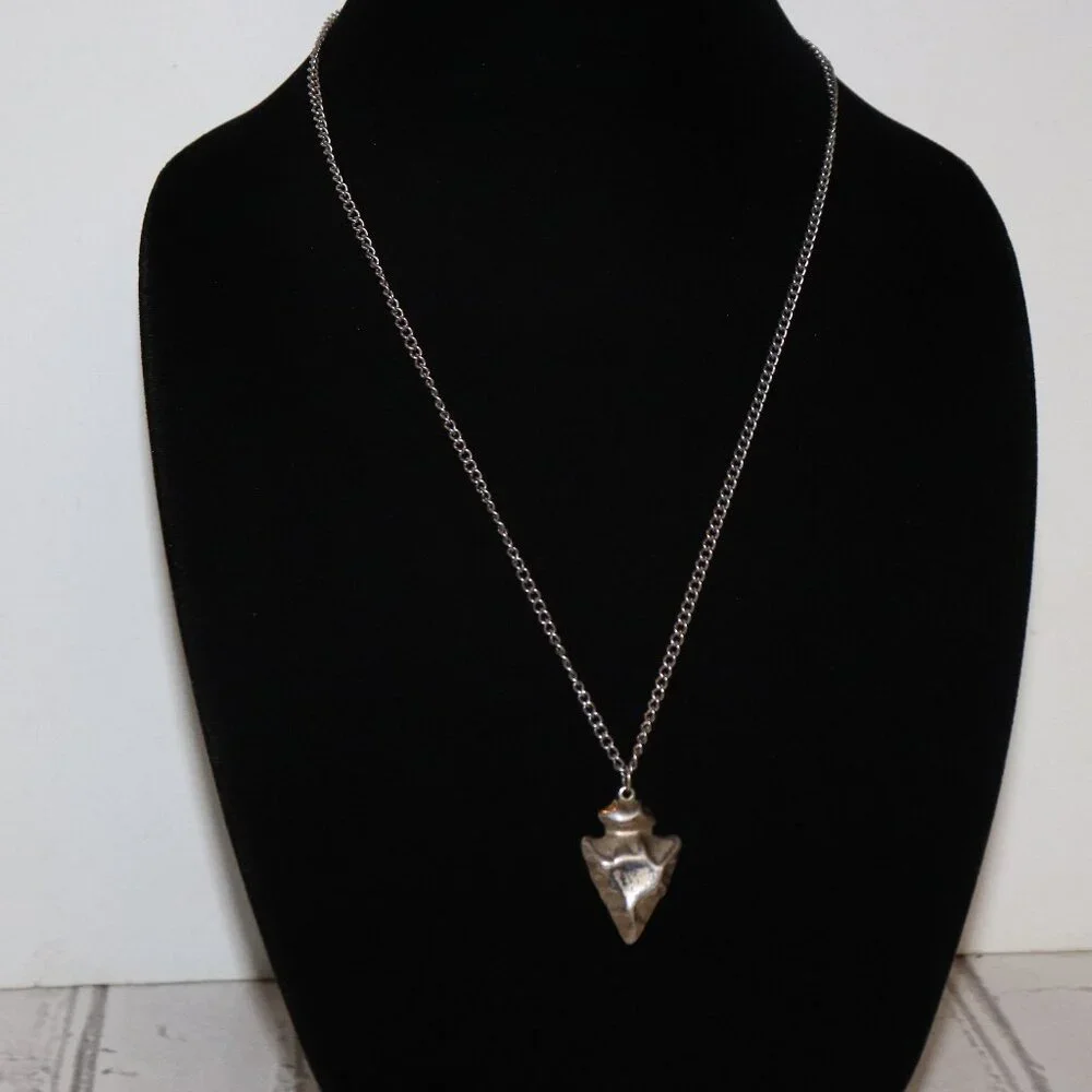 ➶ Vintage Silver Arrow Pendant Necklace 22.5